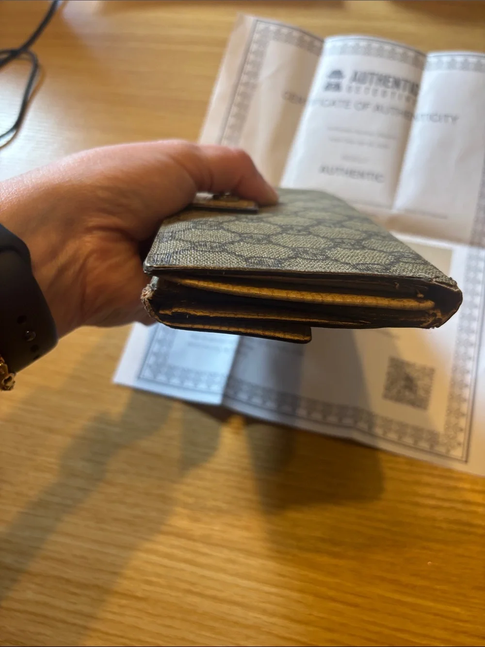 Gucci vintage limited Brown GG Supreme Continental Wallet with Gold-Tone Snap - Picture 7 of 17